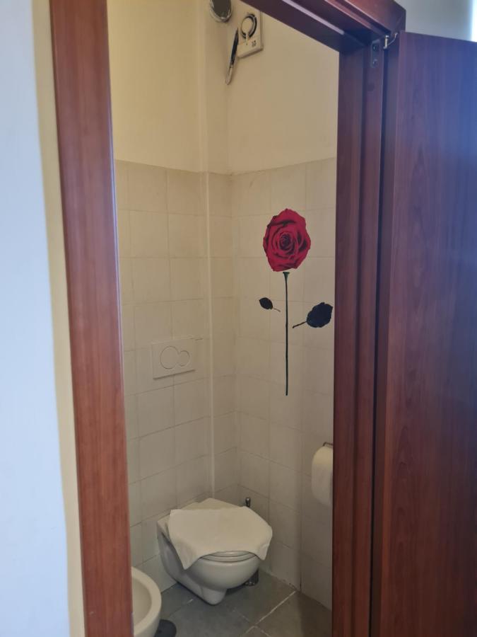 Hotel La Palazzina Rzym Zewnętrze zdjęcie