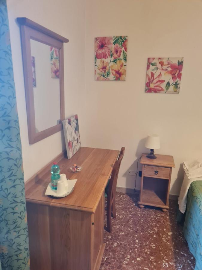 Hotel La Palazzina Rzym Zewnętrze zdjęcie