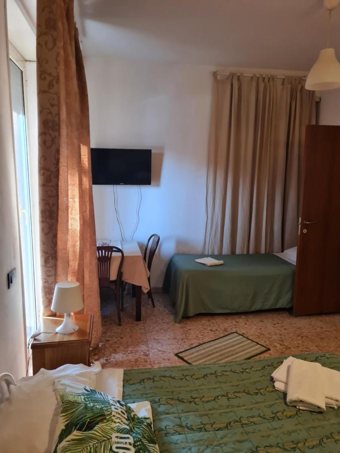 Hotel La Palazzina Rzym Zewnętrze zdjęcie